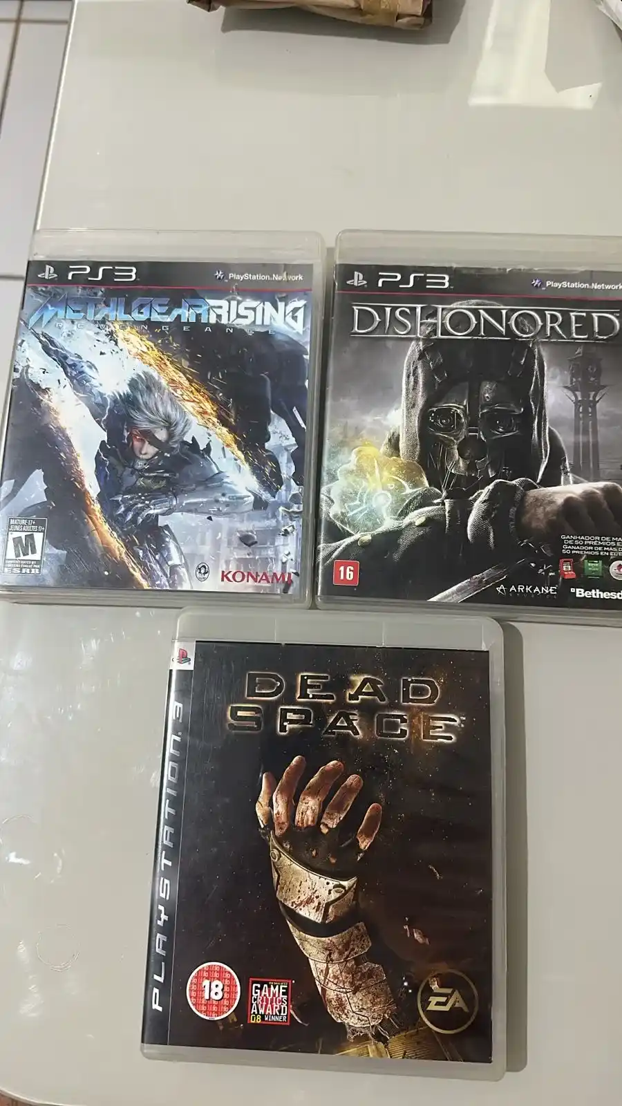 NR/ N***ng /3 JOGOS PS3 SONY 39,00 SEGUIDOS DE 9,00
