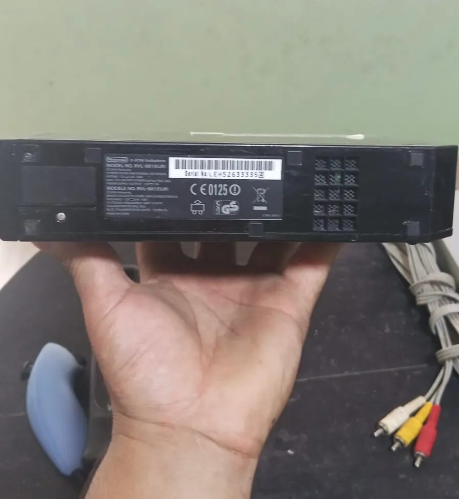 TA/ Lucas F /NINTENDO WII BLACK! 99,00 SEGUIDOS DE 25,00