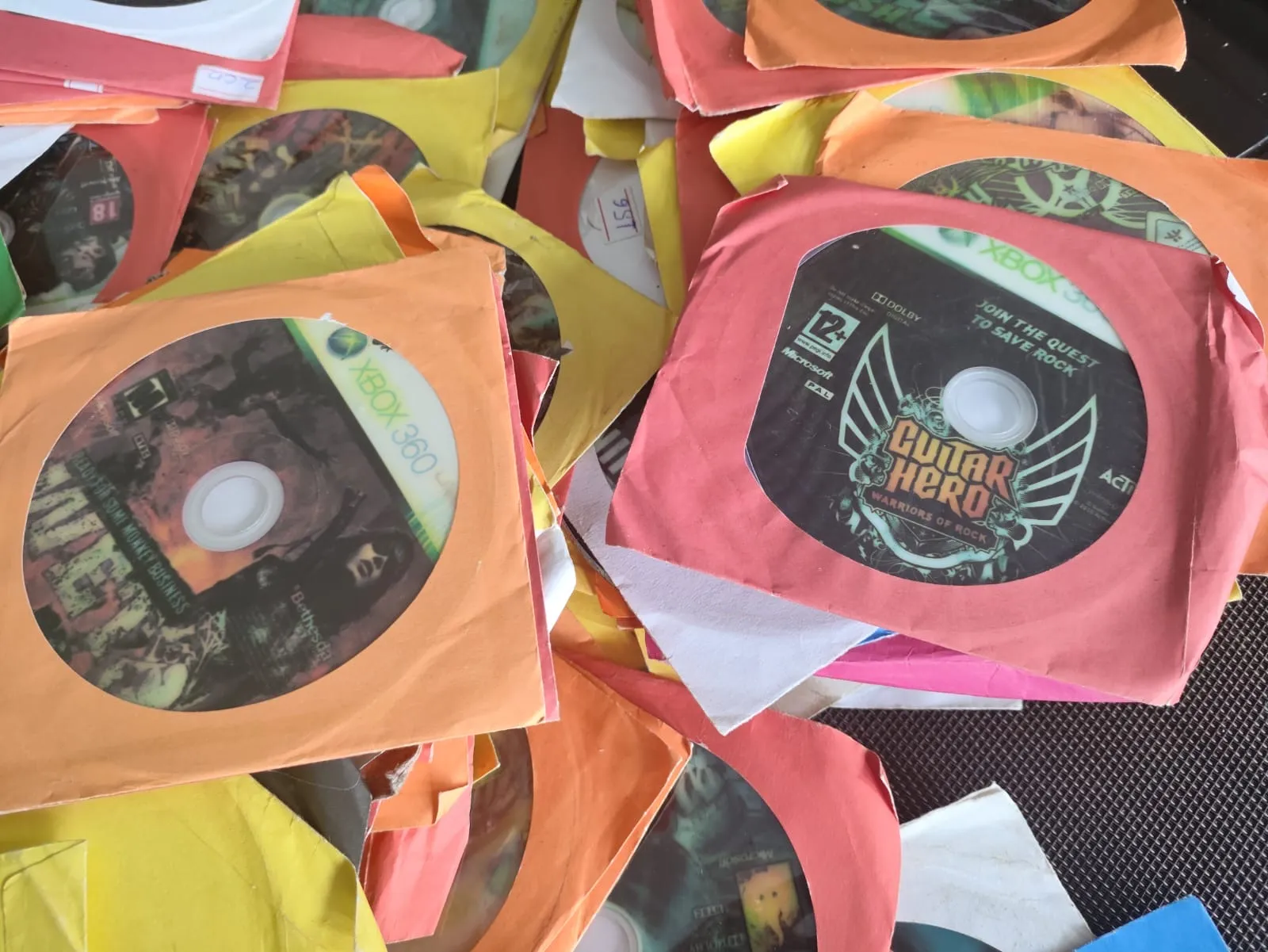 WA/ Nilmar /LOTE COM 280 JOGOS XBOX! 115,00 SEGUIDOS DE 9,00