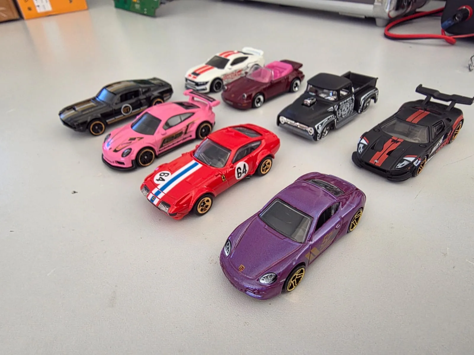 BG/ Piris /LOTE HOTWHEELS! 38,00 SEGUIDOS DE 6,00