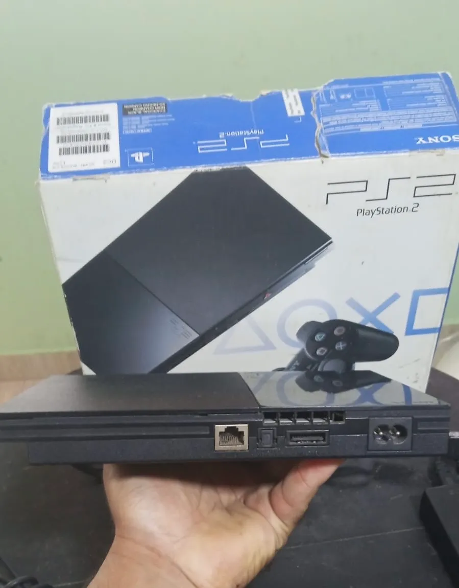 TA/ Helio /PLAYSTATION 2 NA CAIXA! 88,00 SEGUIDOS DE 21,00