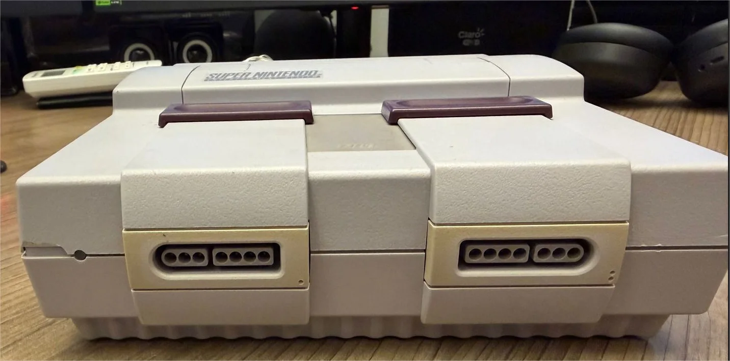R9/ Daniel /SNES – CONSOLE SUPER NINTENDO! – 58,00 SEGUIDOS DE 7,00