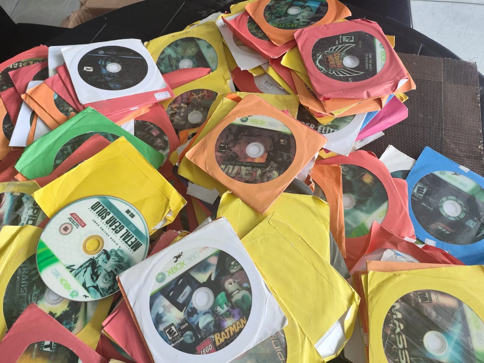 WA/ Nilmar /LOTE COM 280 JOGOS XBOX! 115,00 SEGUIDOS DE 9,00