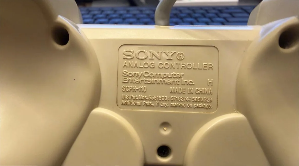 R9/ Valdenir Polaco /ORIGINAL CONTROLE PS1 BABY! 59,00 SEGUIDOS DE 8,00