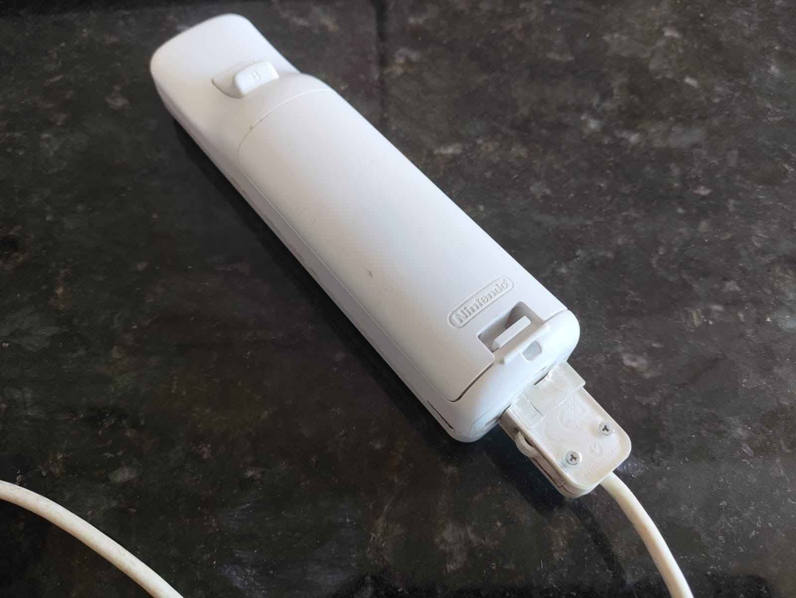 WA/ Kaue K /ORIGINAIS CONTRO. NINTENDO WII. 57,00 SEGUIDOS DE 10,00