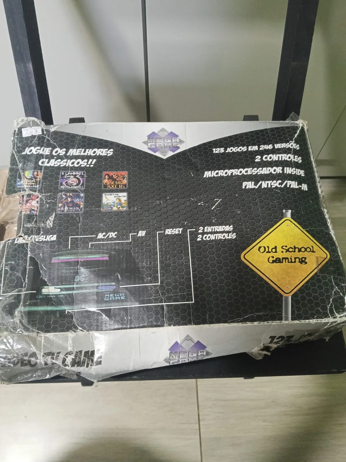 TA/ D****do /MEGA DRIVE CLONE. 48,00 SEGUIDOS DE 5,00