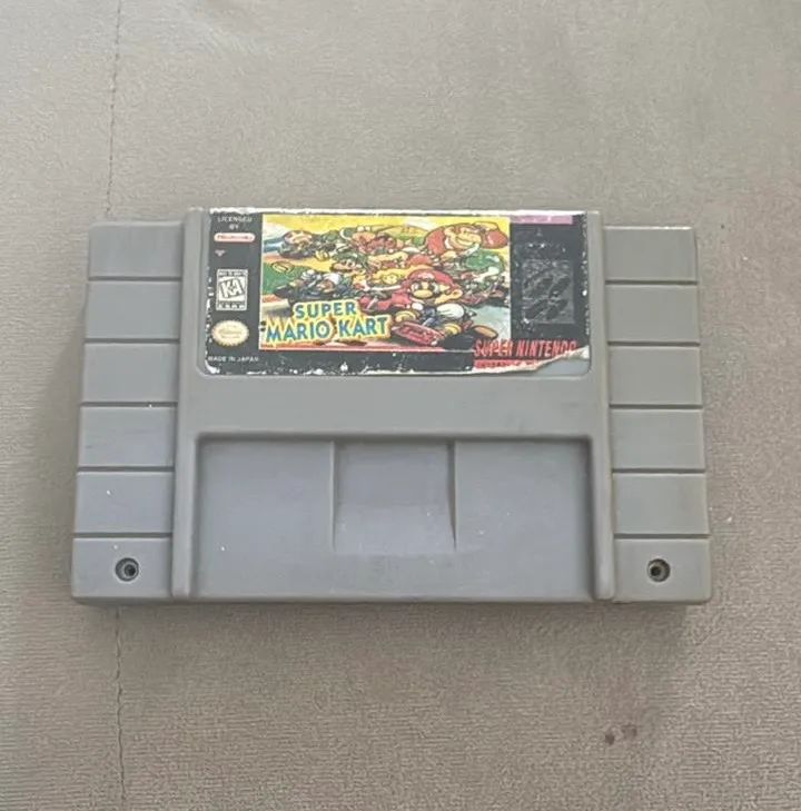 RL/ CASSIO DIAS SILVA /SUPER MARIO KART SNES  32,00 SEGUIDOS DE 5,00