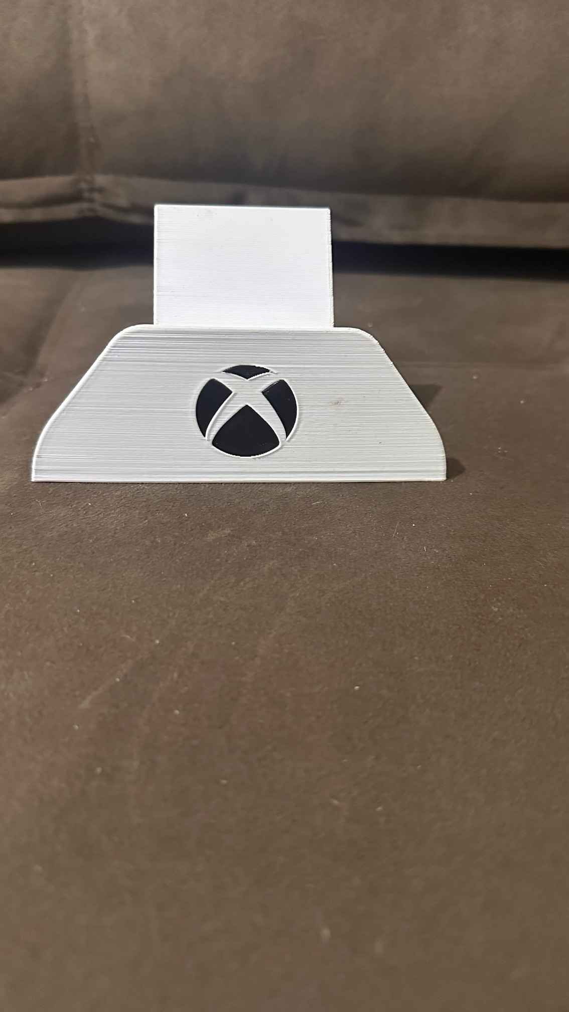 NR/ Leandro /SUPORTE PARA CONTROLE XBOX ONE 10,00 SEGUIDOS DE 2,00