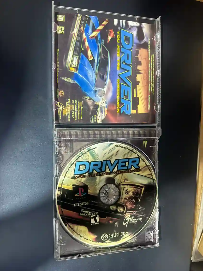 RL/ CHRISTIAN/ JOGO PS1 DRIVER 21,00 SEGUIDOS DE 11,00