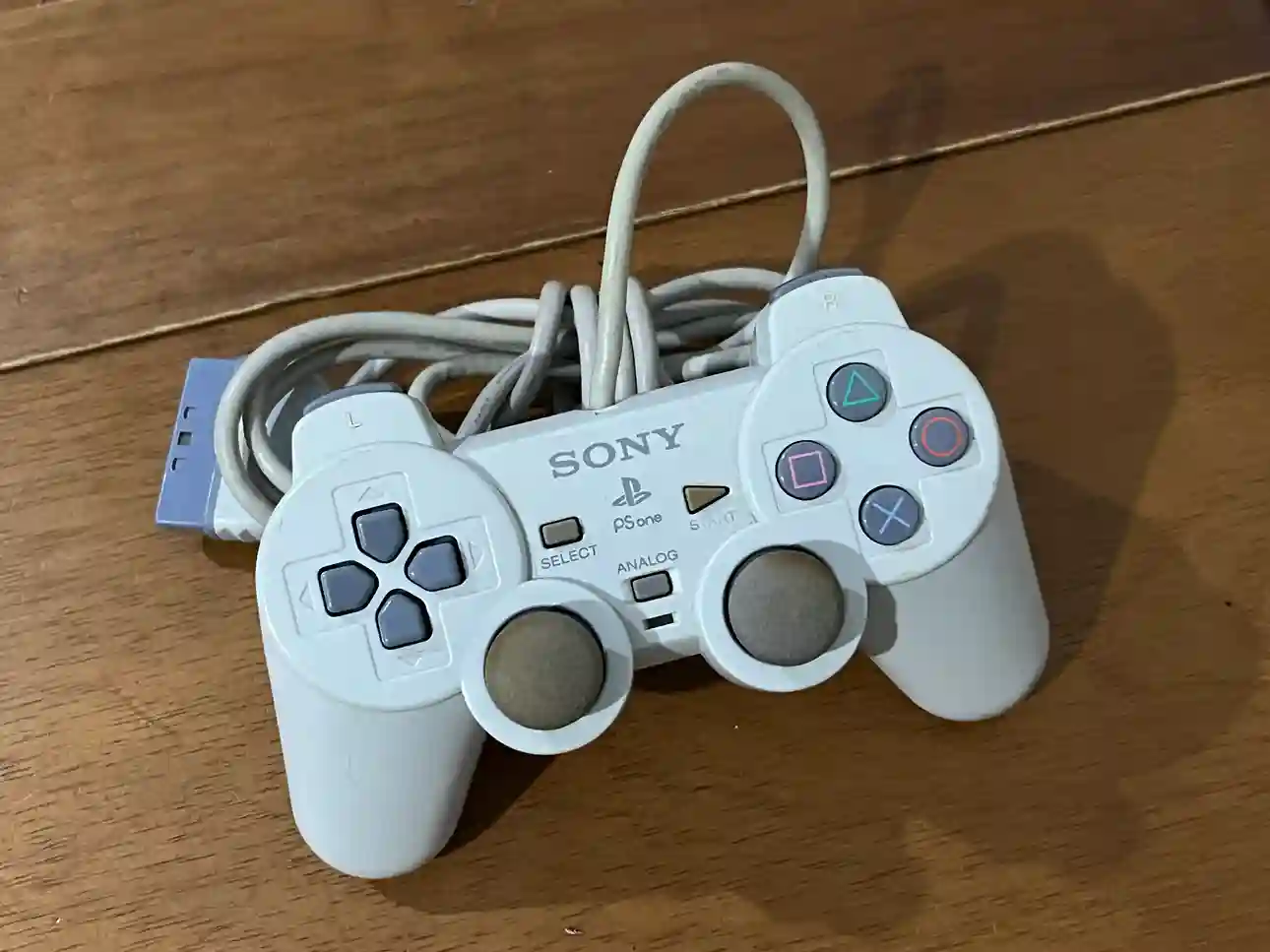 CX/ Edu997 /CONTROLE PS1 ORIGINAL. 48,00 SEGUIDOS DE 9,00