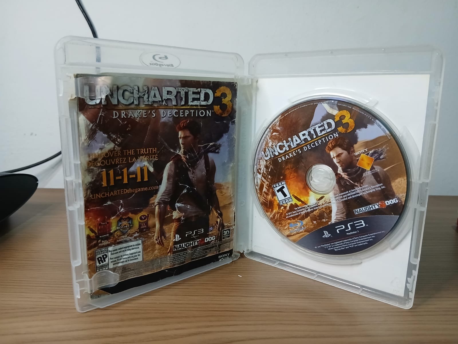 FH/ Jose Cilmar / ORIGINAL UNCHARTED 3 Gold 29,00 seguidos de 5,00