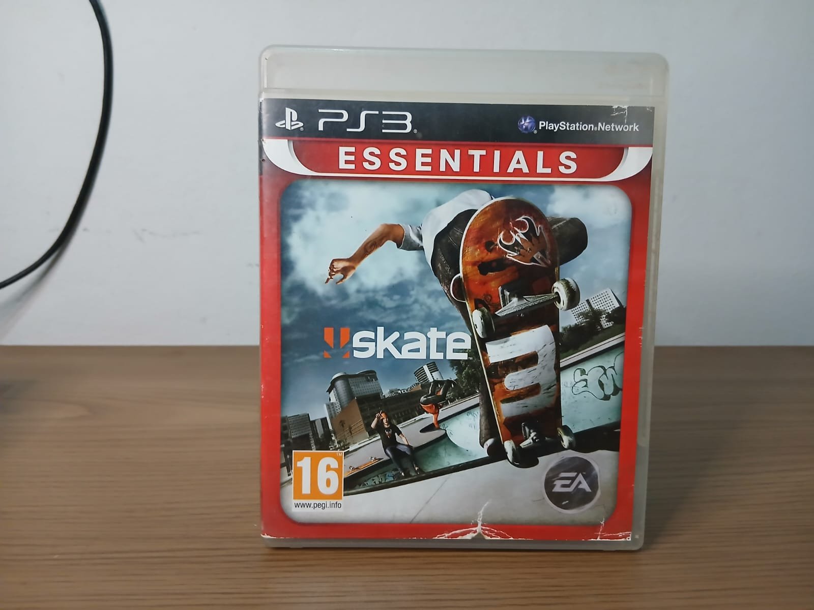 FH/ k******es /SKATE 3 PS3! TOP!  28,00 seguidos de 5,00