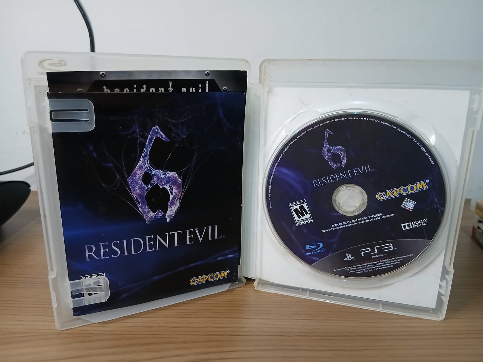 FH/ R*******ta / ORIGINAL RESIDENT EVIL 6 29,00 seguidos de 5,00