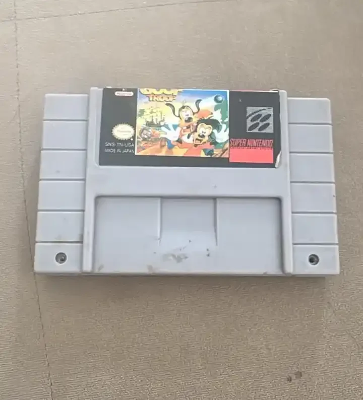 RL/ CASSIO DIAS SILVA /JOGO GOOF TROOP SNES. 32,00 SEGUIDOS DE 5,00