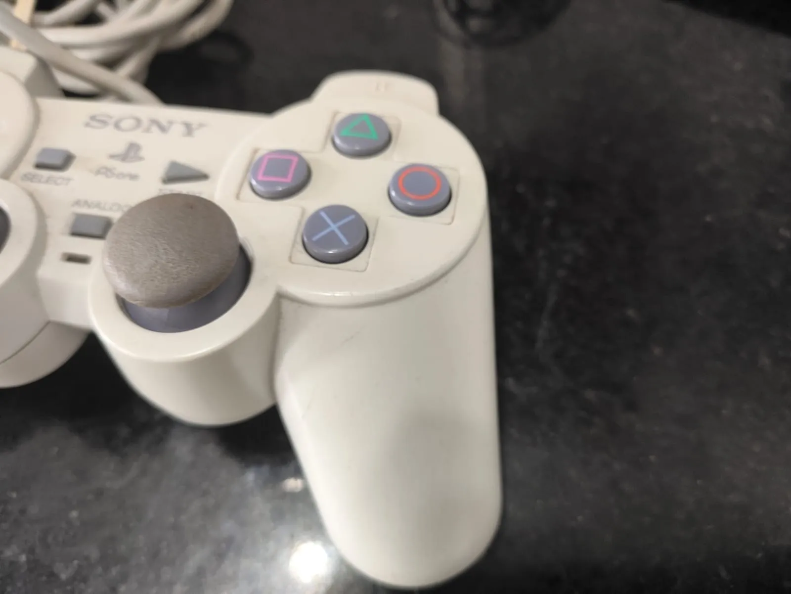 WA/ Leo sandi /CONTROLE ORIGINAL. PS1. 41,00 SEGUIDOS DE 7,00