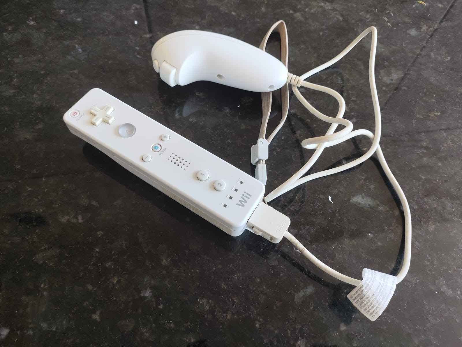 WA/ Kaue K /ORIGINAIS CONTRO. NINTENDO WII. 57,00 SEGUIDOS DE 10,00