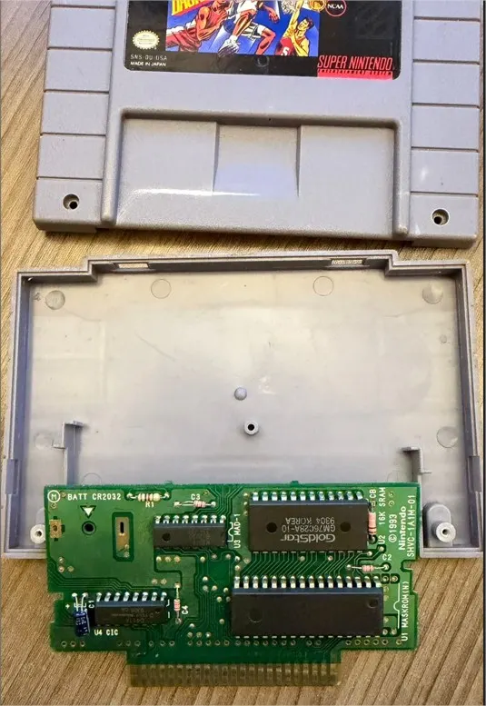 R9/ kevogames /NCCA BASKETBALL! 35,00 SEGUIDOS DE 6,00