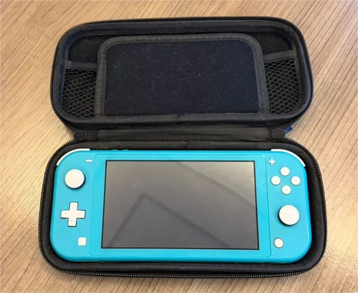 R9/ ORIGINAL NINTENDO SWITCH LITE – 99,00 SEGUIDOS DE 49,00