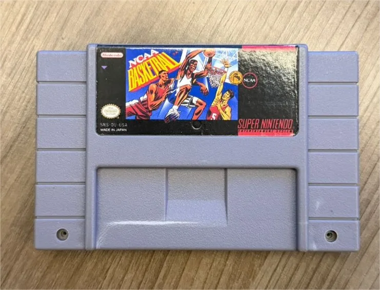 R9/ kevogames /NCCA BASKETBALL! 35,00 SEGUIDOS DE 6,00