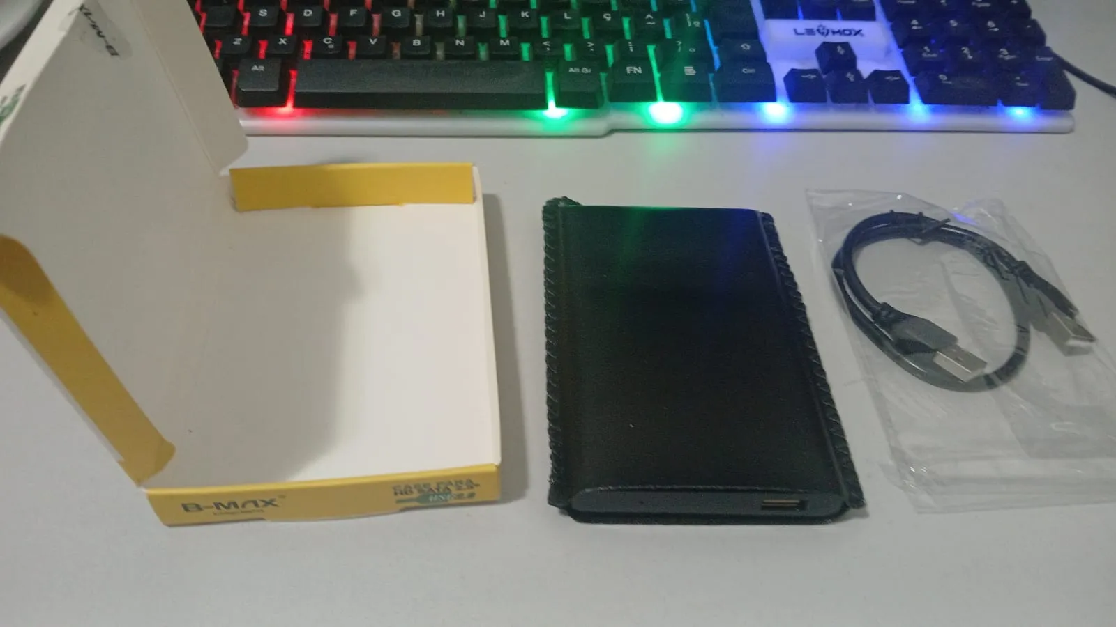 CL/ LFERNANDO /HD DE 1TB PARA PS2  88,00 SEGUIDOS 28,00