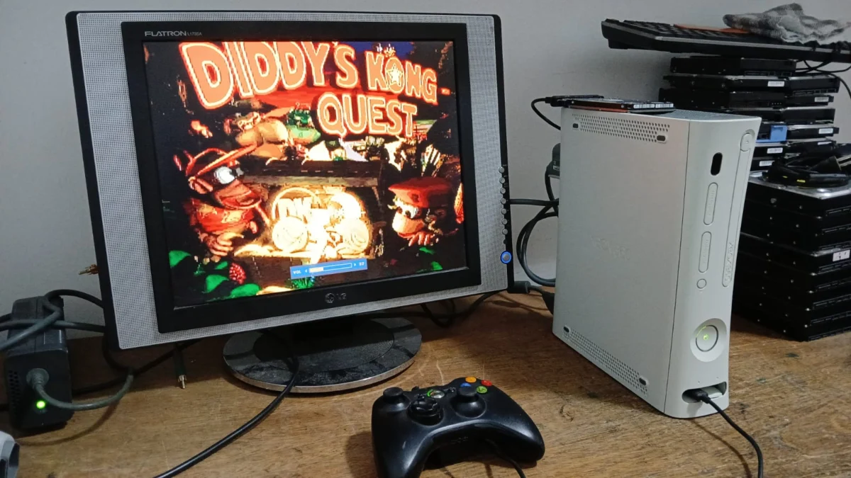 CL/ T**go C******os /2 SSD C DESB. XBOX 360 168,00 SEGUIDOS DE 28,00