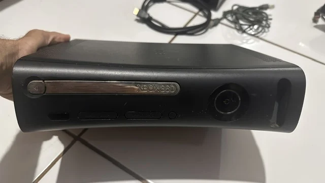 NR/ XBOX360 FAT   177,00 SEGUIDOS DE 29,00