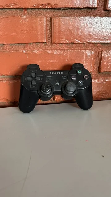 NR/ CONTROLE ORIGINAL PS3 57,00 SEGUIDOS DE 9,00