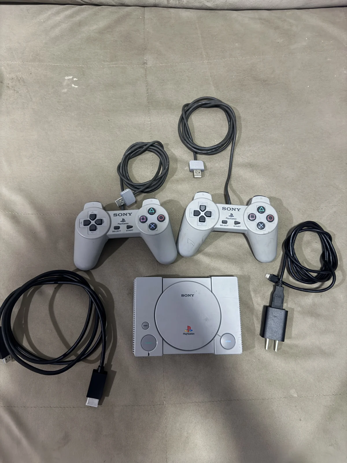 RL/ PS1 CLASSIC TOP ORIGINAL SONY!!! 79,00 SEGUIDOS 21,00