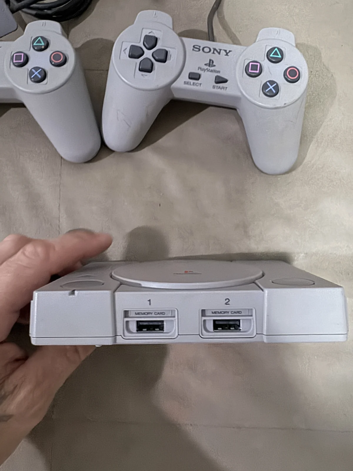 RL/ PS1 CLASSIC TOP ORIGINAL SONY!!! 79,00 SEGUIDOS 21,00