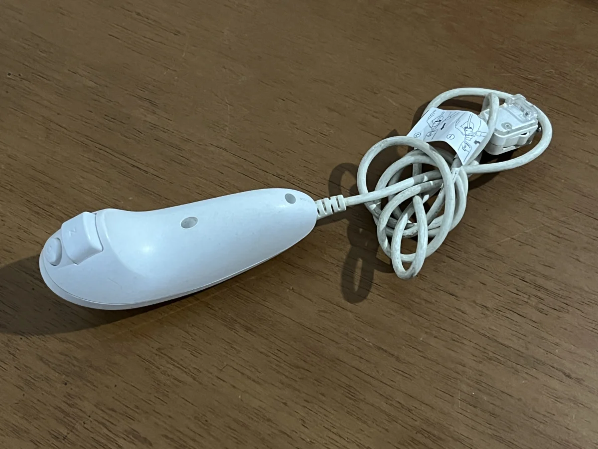 CX/ LFERNANDO /ORIGINAL CONTROLE WII. 34,00 SEGUIDOS DE 7,00