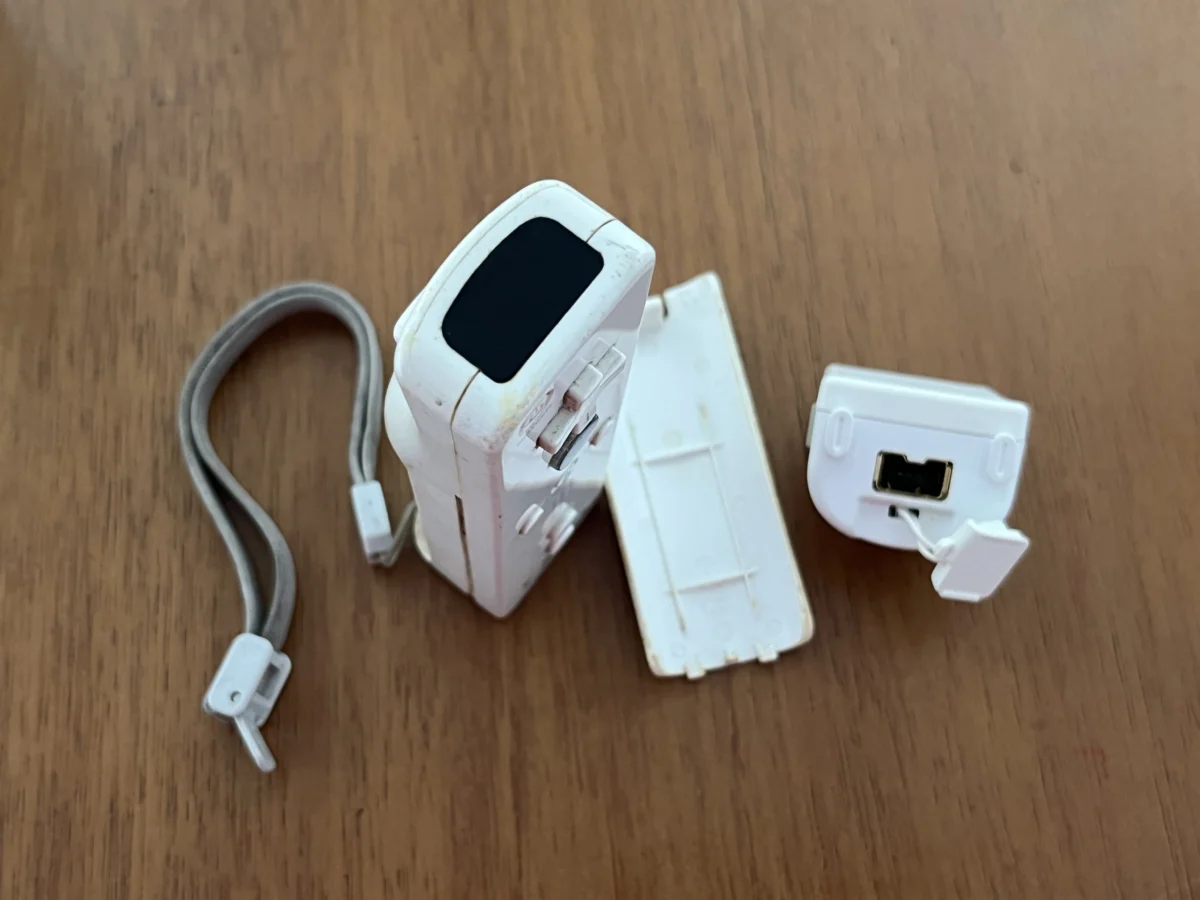 CX/ E***97 /CONTROLE ORIGINAL WII. 47,00 SEGUIDOS DE 9,00