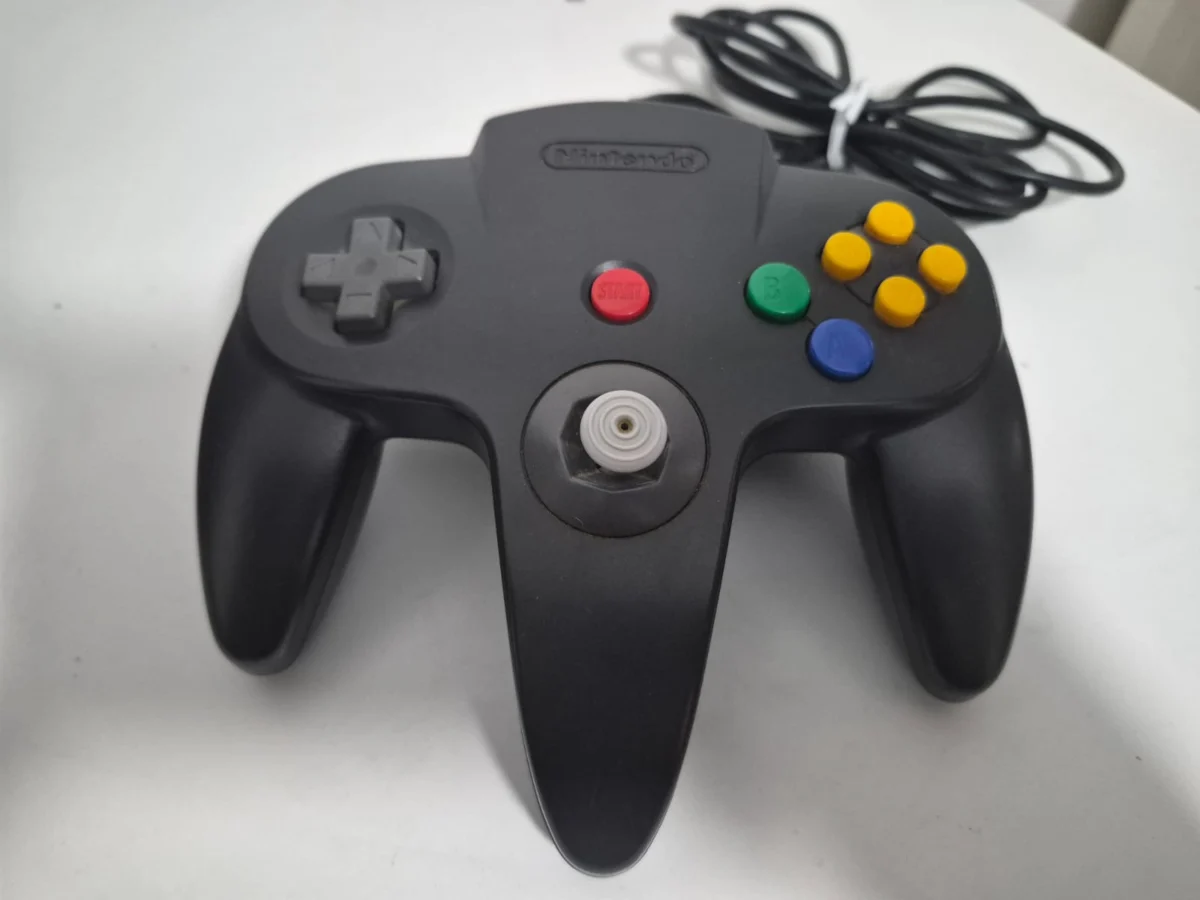 JD/ ORIGINAL CONTROLE N64!    79,00 SEGUIDOS DE 8,00