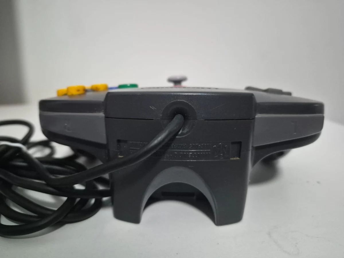 JD/ ORIGINAL CONTROLE N64!    79,00 SEGUIDOS DE 8,00