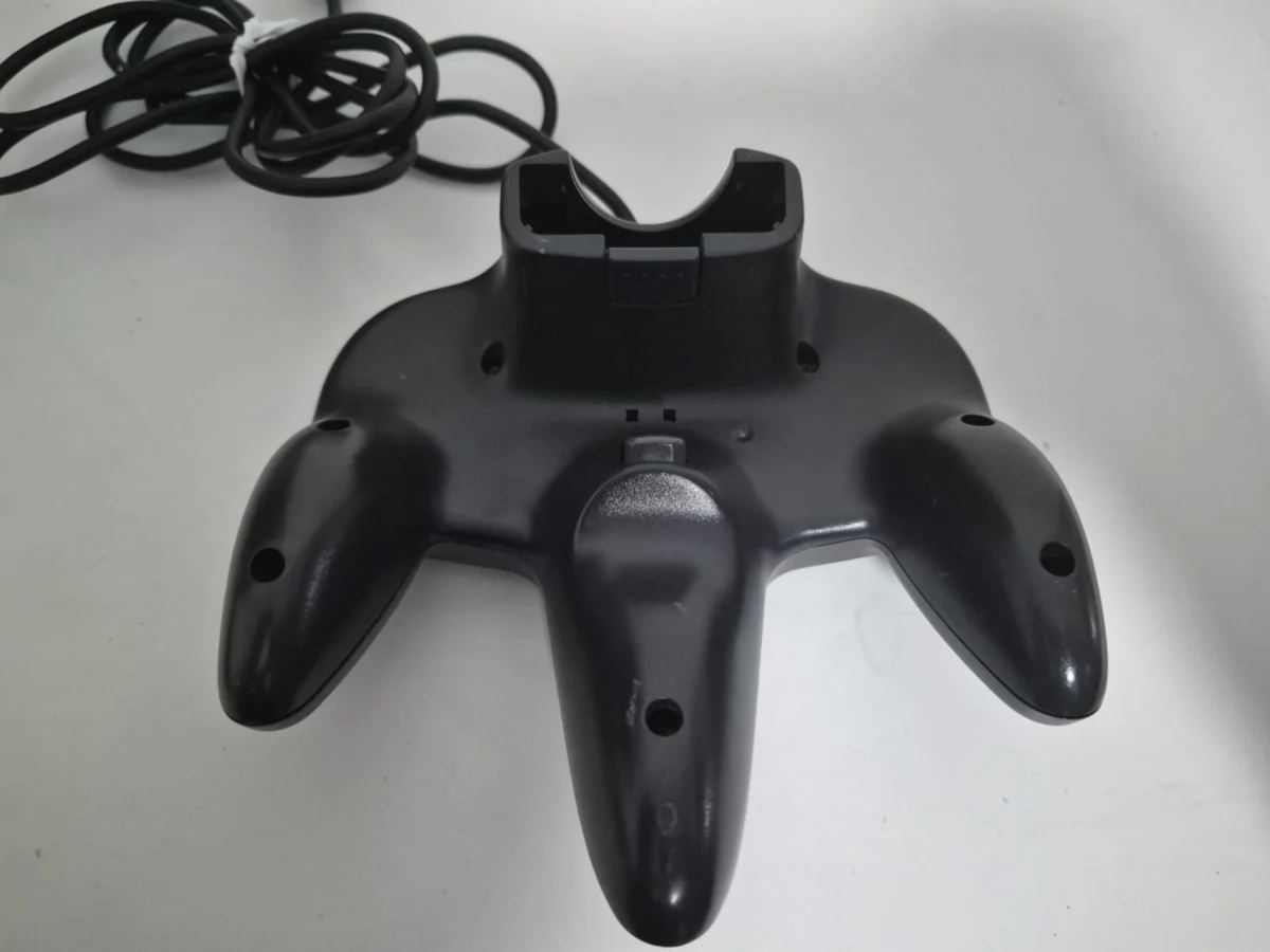 JD/ ORIGINAL CONTROLE N64!    79,00 SEGUIDOS DE 8,00