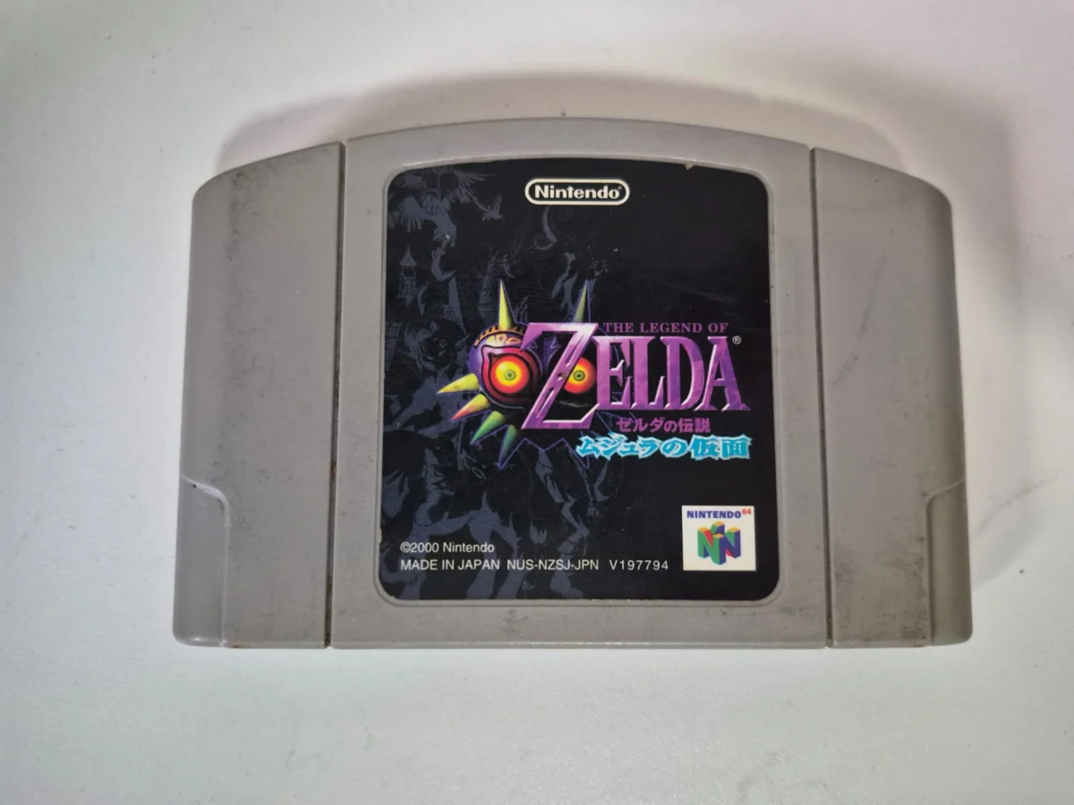 JD/ ORIGINAL THE LEGEND OF ZELDA MAJORAS MASK  79,00 SEGUIDOS DE 6,00