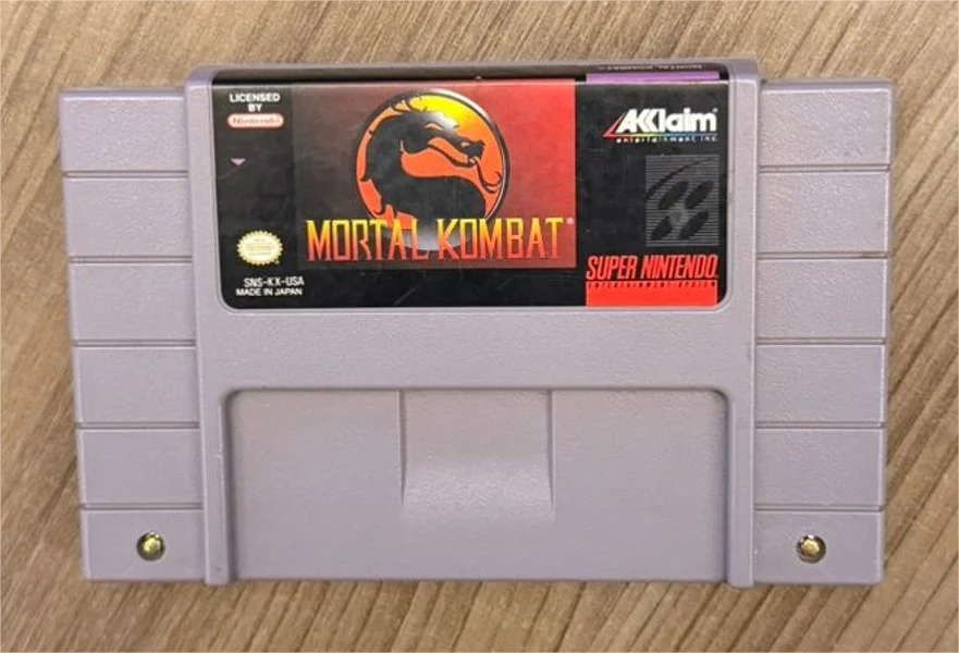 R9/ ORIGINAL MORTAL KOMBAT! 63,00 SEGUIDOS DE 8,00