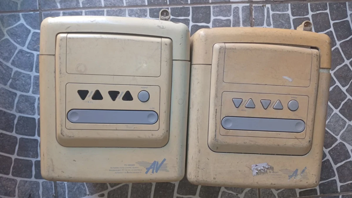 7B/ mauricioms /2 TVS RETRÔ SEMP 10. AV.  88,00 SEGUIDOS DE 12,00