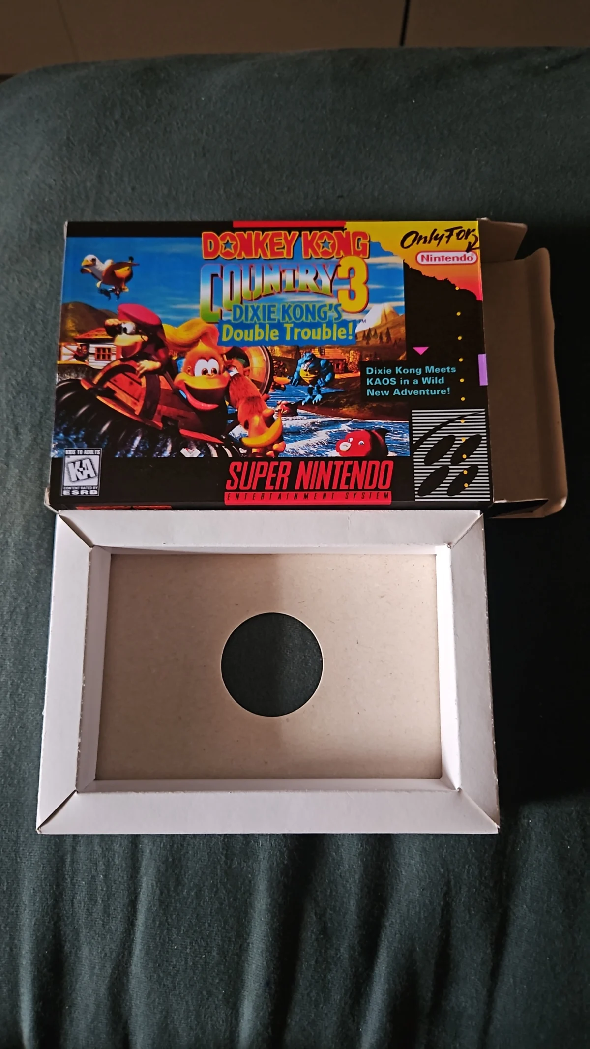 LF/ CAIXA DE JOGO DONKEY KONG 3, SNES! 30,00 SEGUIDOS DE 3,00