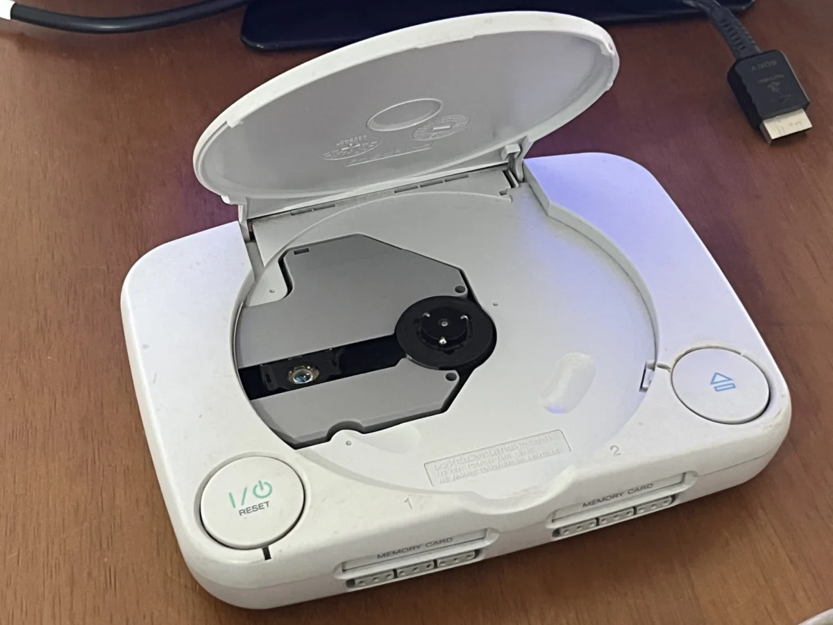 CX/ W***eo /PLAYSTATION ONE! TOP! 87,00 SEGUIDOS DE 15,00