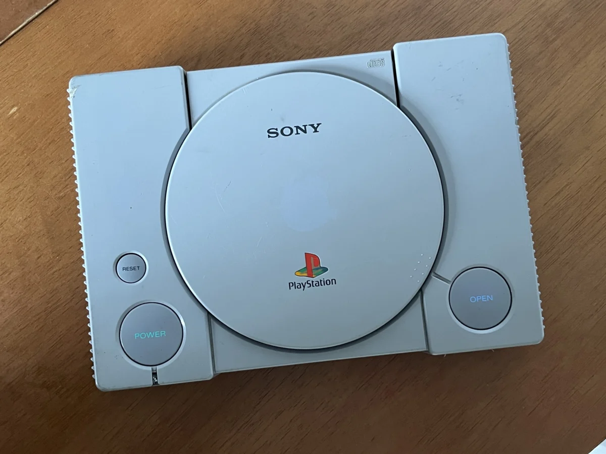 CX/ m*******ms /PLAYSTATION 1 FAT! TOP! 39,00 SEGUIDOS DE 7,00
