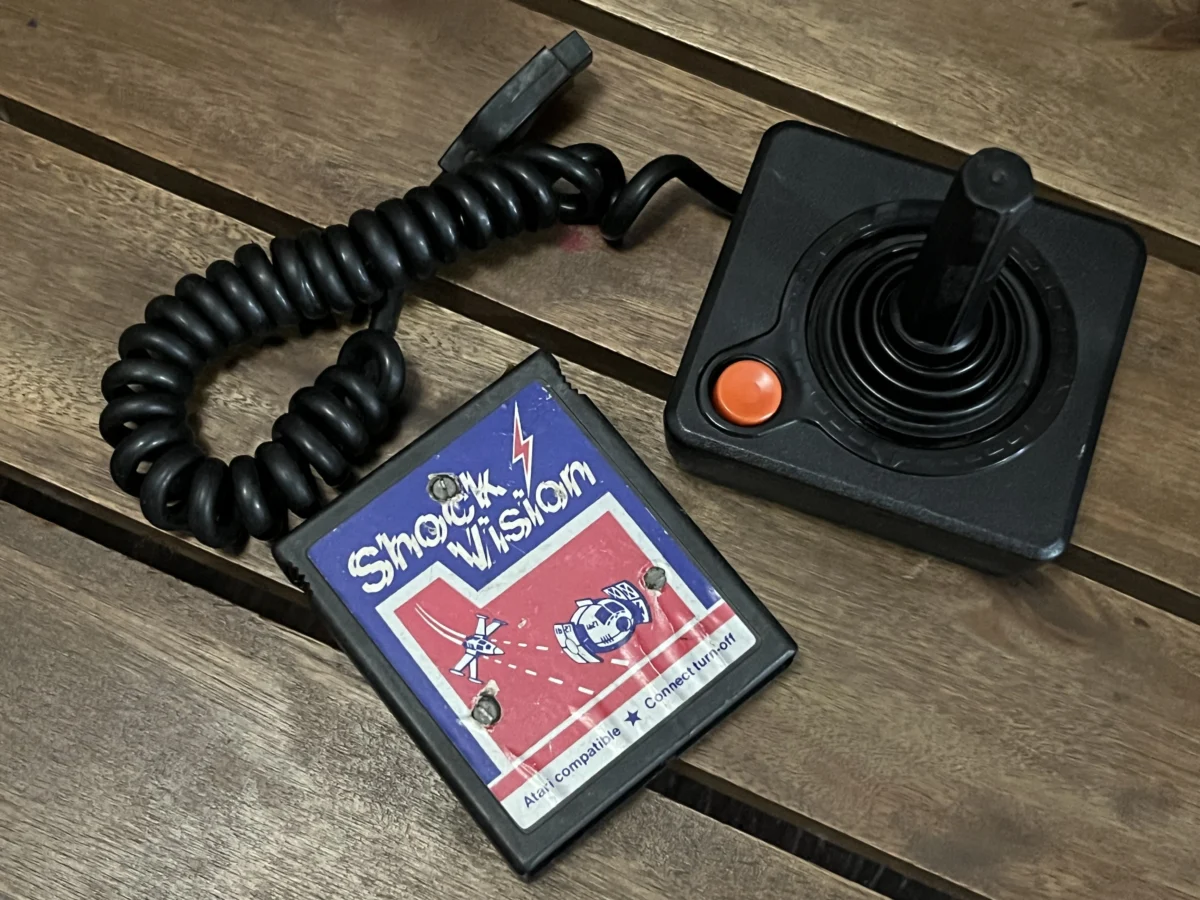 CX/ k******es /ACESSÓRIO+ET! DO ATARI, 31,00 SEGUIDOS DE 6,00