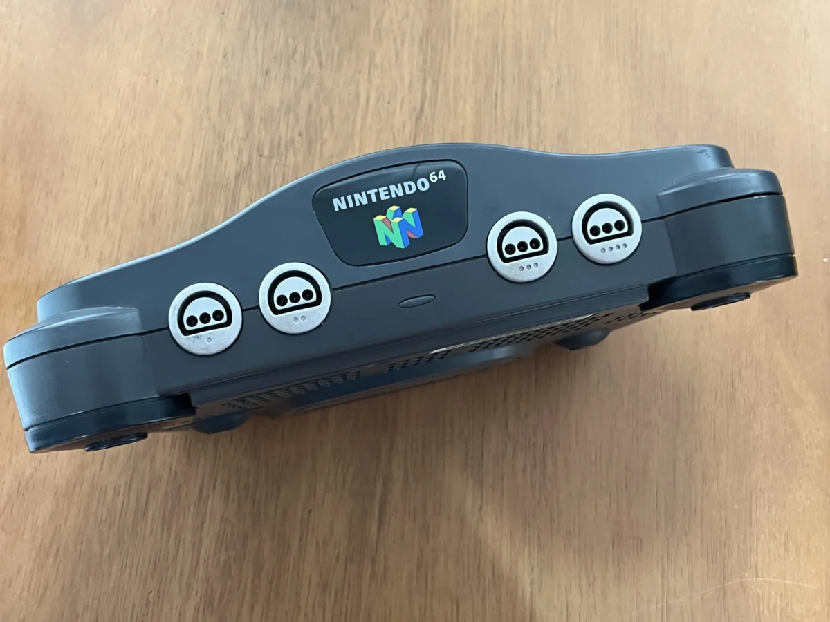 CX/ NINTENDO 64 CHAVEADO! TOP! 77,00 SEGUIDOS DE 15,00