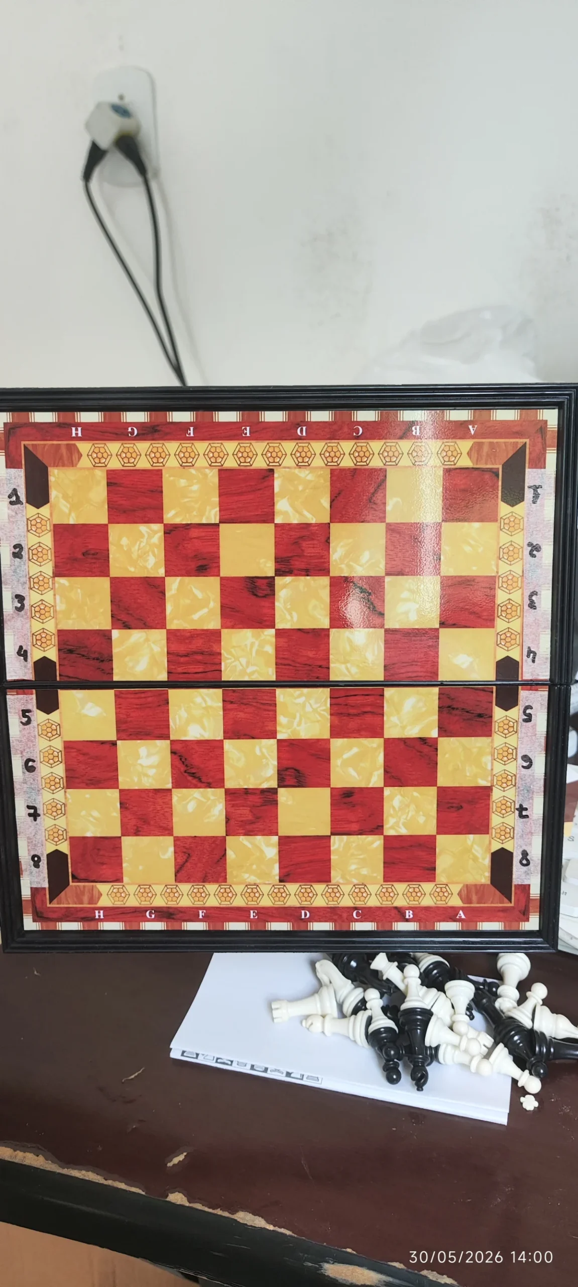 KF/ JOGO DE DAMA 16,00 SEGUIDOS DE 3,00