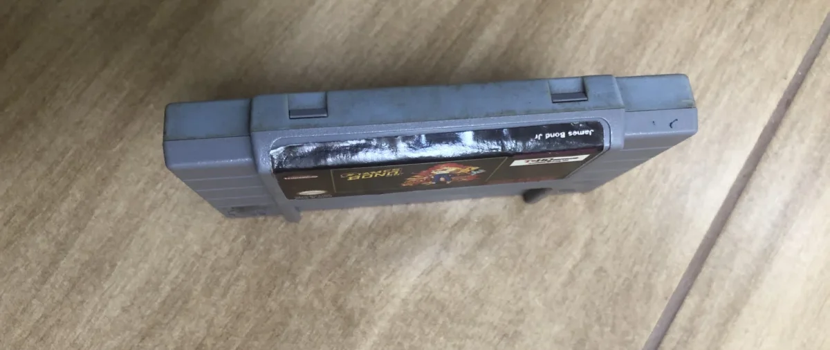 B9/ A****ar /JAMES BOND JR SNES 26,00 SEGUIDOS DE 5,00