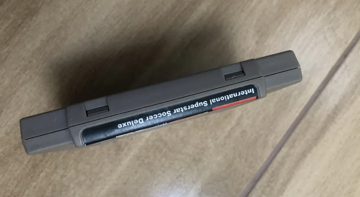 B9/ Z***mo /SUPERSTAR SOCCER SNES 25,00 SEGUIDOS DE 5,00