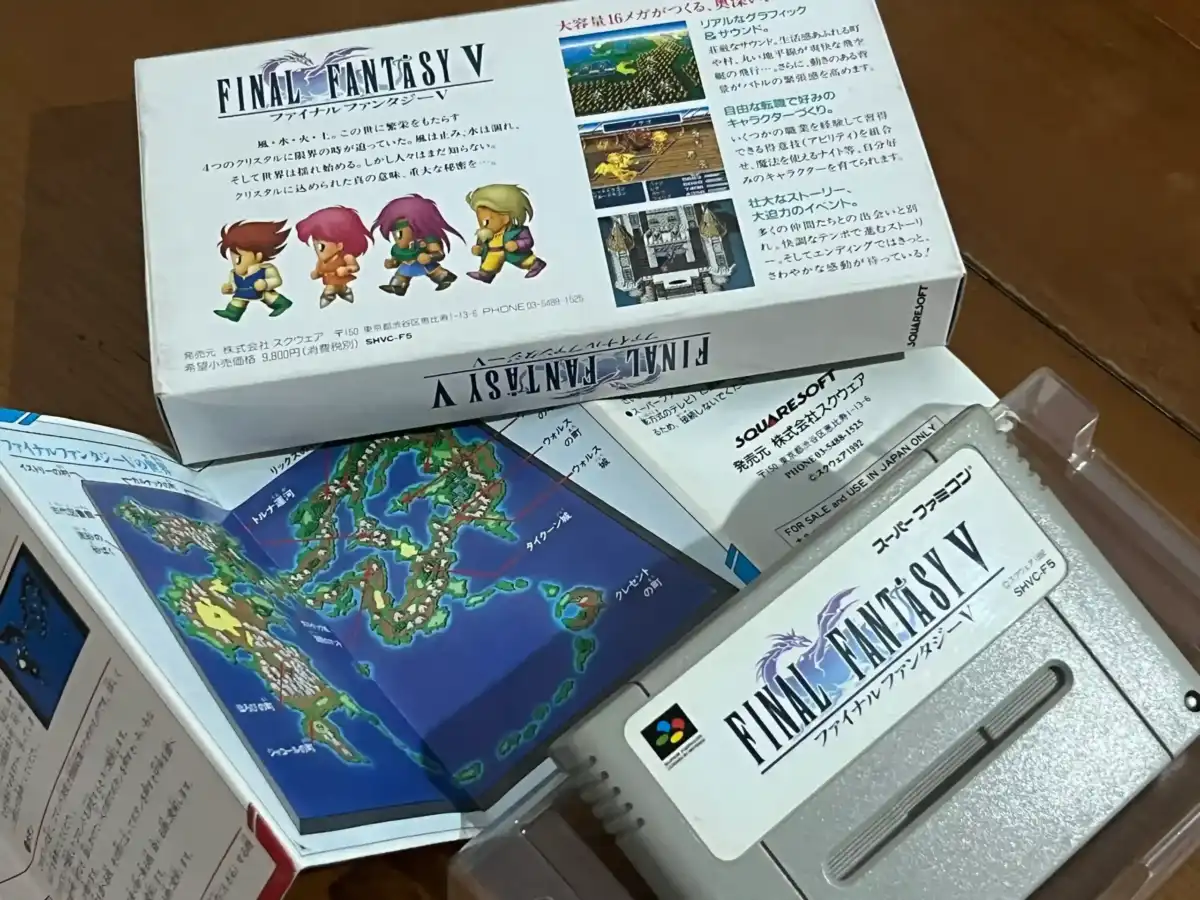 CX/ 100%ORIGINAL FINAL FANTASY V  67,00 SEGUIDOS DE 10,00