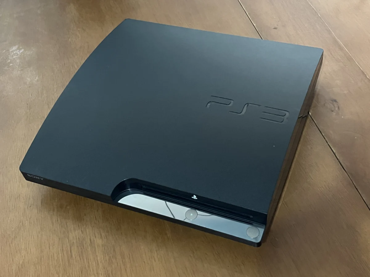 CX/ W***eo /PLAYSTATION 3 TOP! 77,00 SEGUIDOS DE 23,00