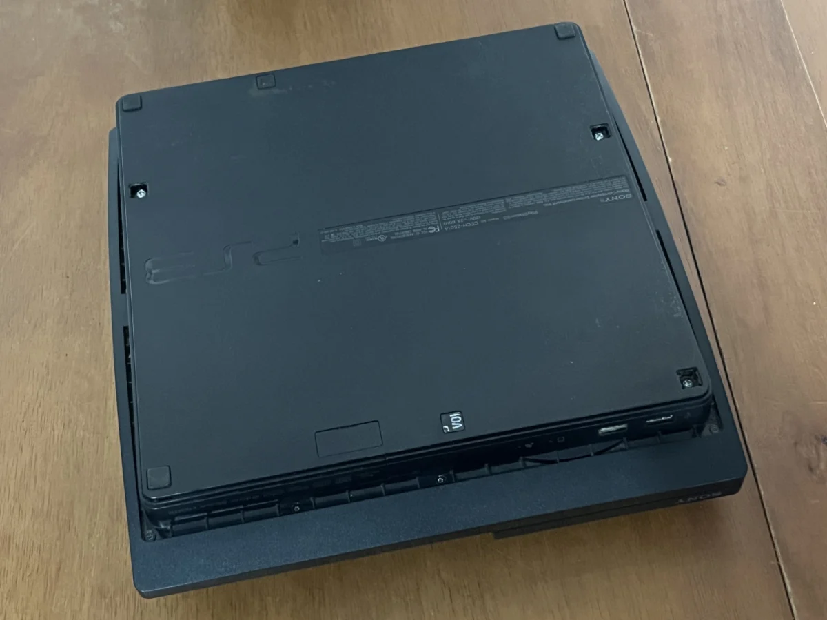 CX/ W***eo /PLAYSTATION 3 TOP! 77,00 SEGUIDOS DE 23,00