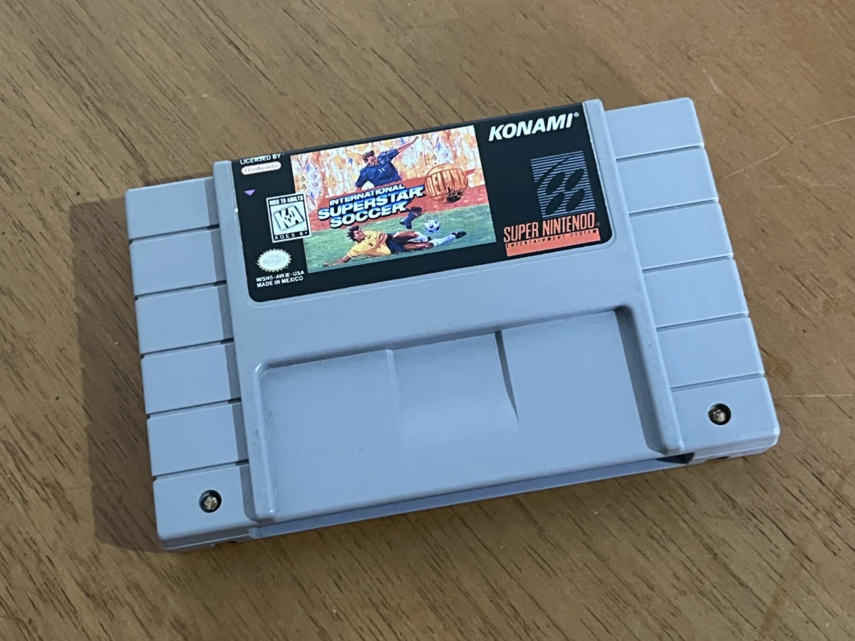 CX/ D***el /ORIGINAL SUPER STAR SOCCER DELUXE! 77,00 SEGUIDOS DE 12,00