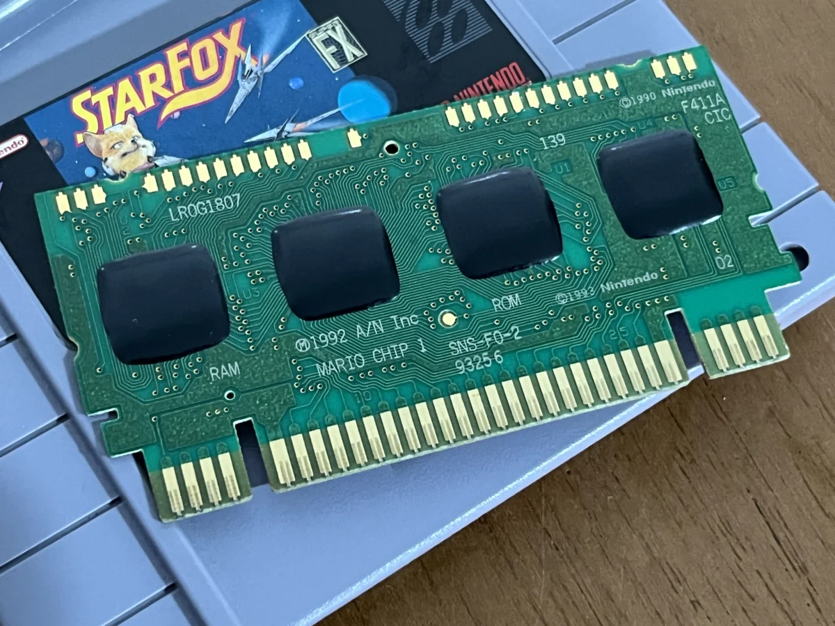 CX/ L*****do D* /100%ORIGINAL! STAR FOX! SNES. 40,00 SEGUIDOS DE 10,00